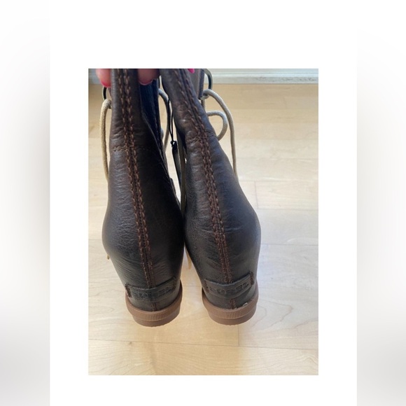 Sorel "Joan Of Artic" Wedge II Brown Lace Up Womens Size 9 *Missing Insoles - Picture 4 of 6